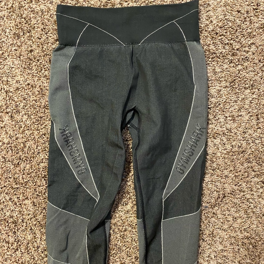 NWOT gymshark leggings size medium
